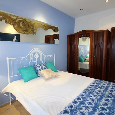 Holiday home Casa Rocha